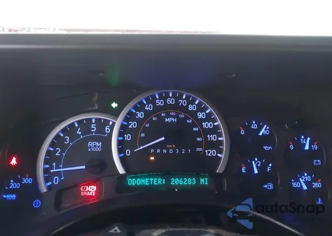 2006 Hummer H2 Sut из США, поврежденный, VIN 5GRGN22U66H110426